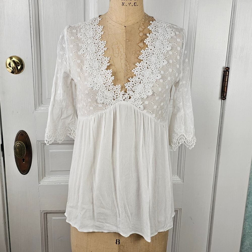 Top Maison Mascallier white eyelet lace fairy boho romantic cottage Medium